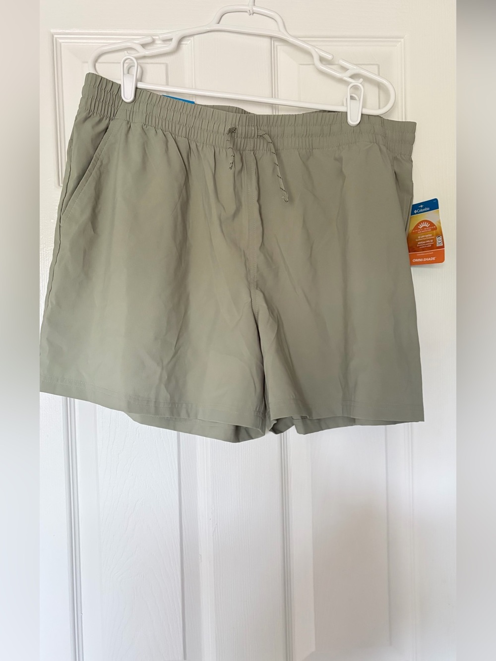 Columbia Women's Light Tan Hiking Shorts